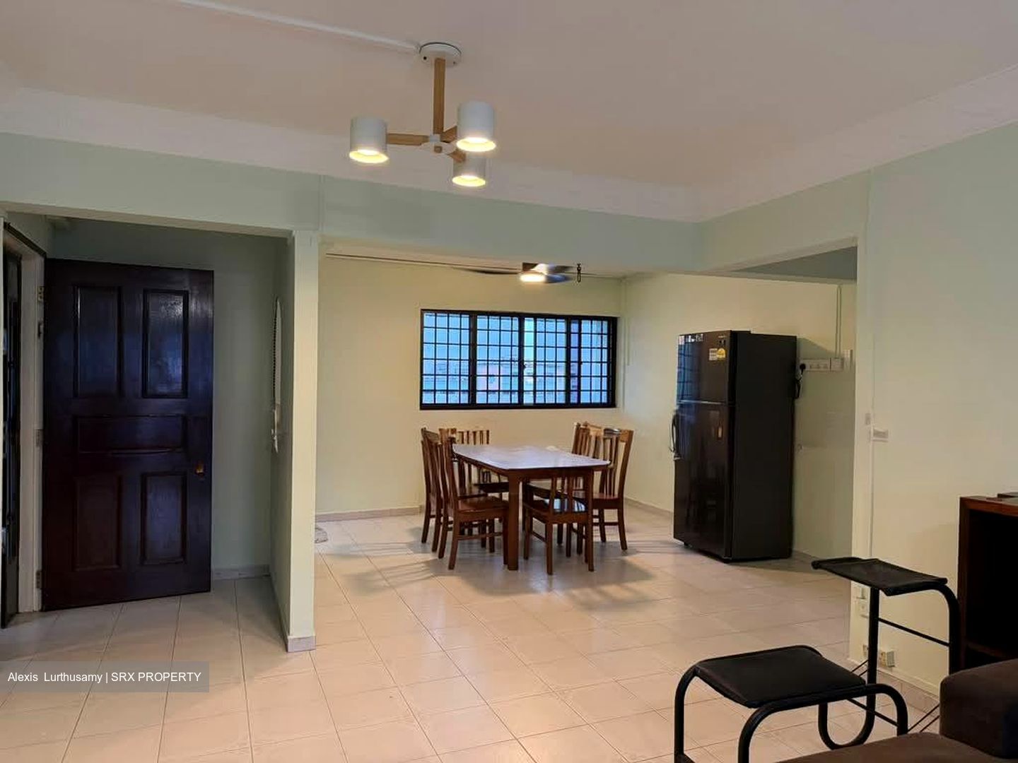 Blk 240 Yishun Ring Road (Yishun), HDB 5 Rooms #536968941